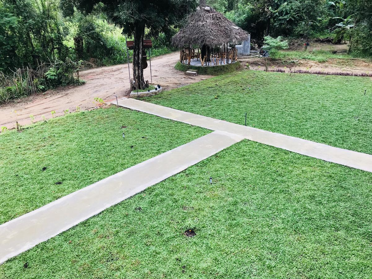 ホテル Sigiriya Rock Hide エクステリア 写真