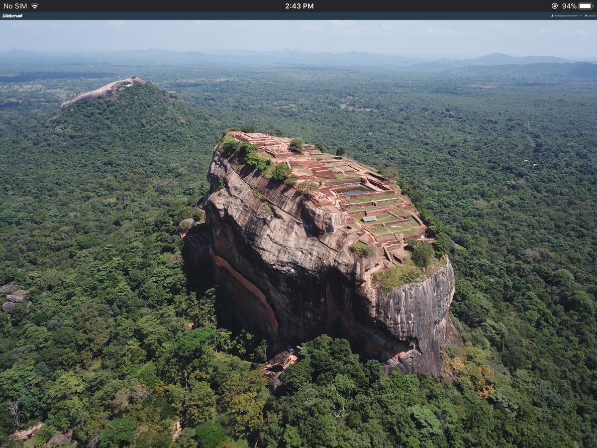 ホテル Sigiriya Rock Hide エクステリア 写真