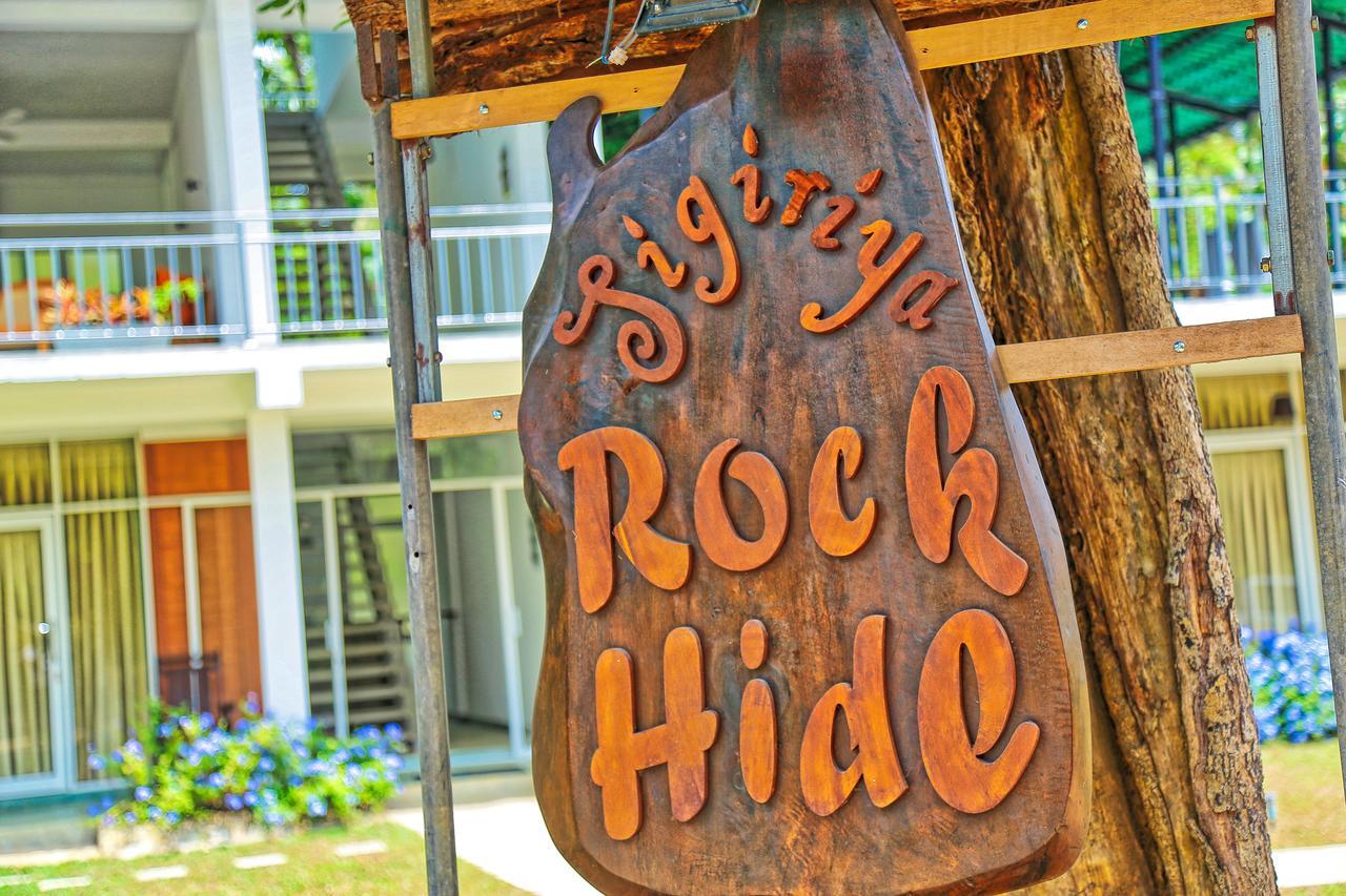 ホテル Sigiriya Rock Hide エクステリア 写真